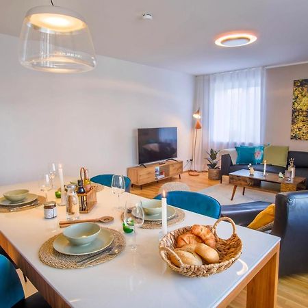 4-Room Luxury Apartment - Close To Central Station, Free Parking, Kitchen Lipsko Exteriér fotografie